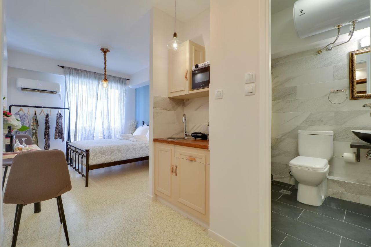 Stylish, Comfy Suite In The Heart Of Athens Exterior photo